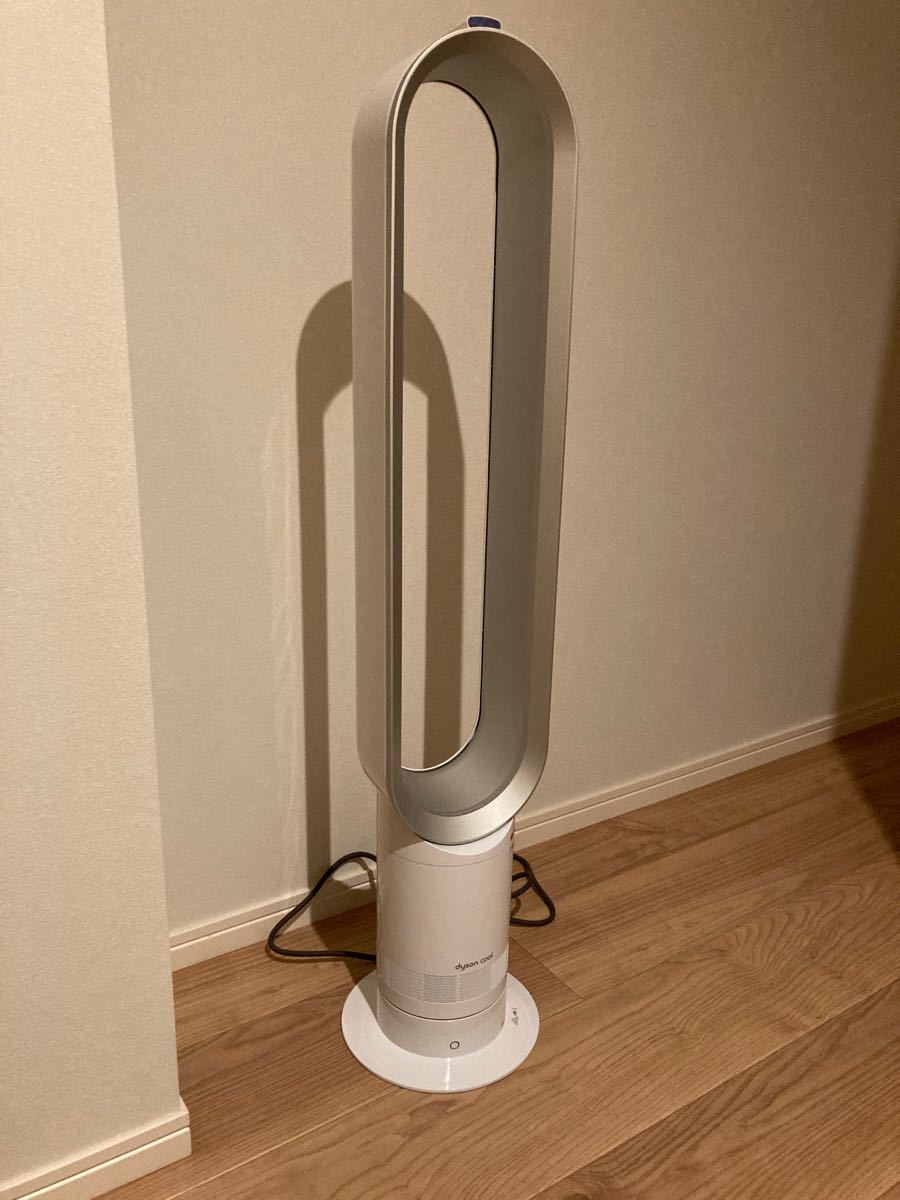 【送料込みほぼ新品】ダイソン クール dyson cool tower fan AM07 タワーファン