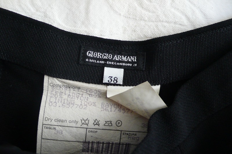 GIRGIO ARMANI ジョルジオ・アルマーニ　レディース　パンツスーツ　サイズ38・黒_画像10