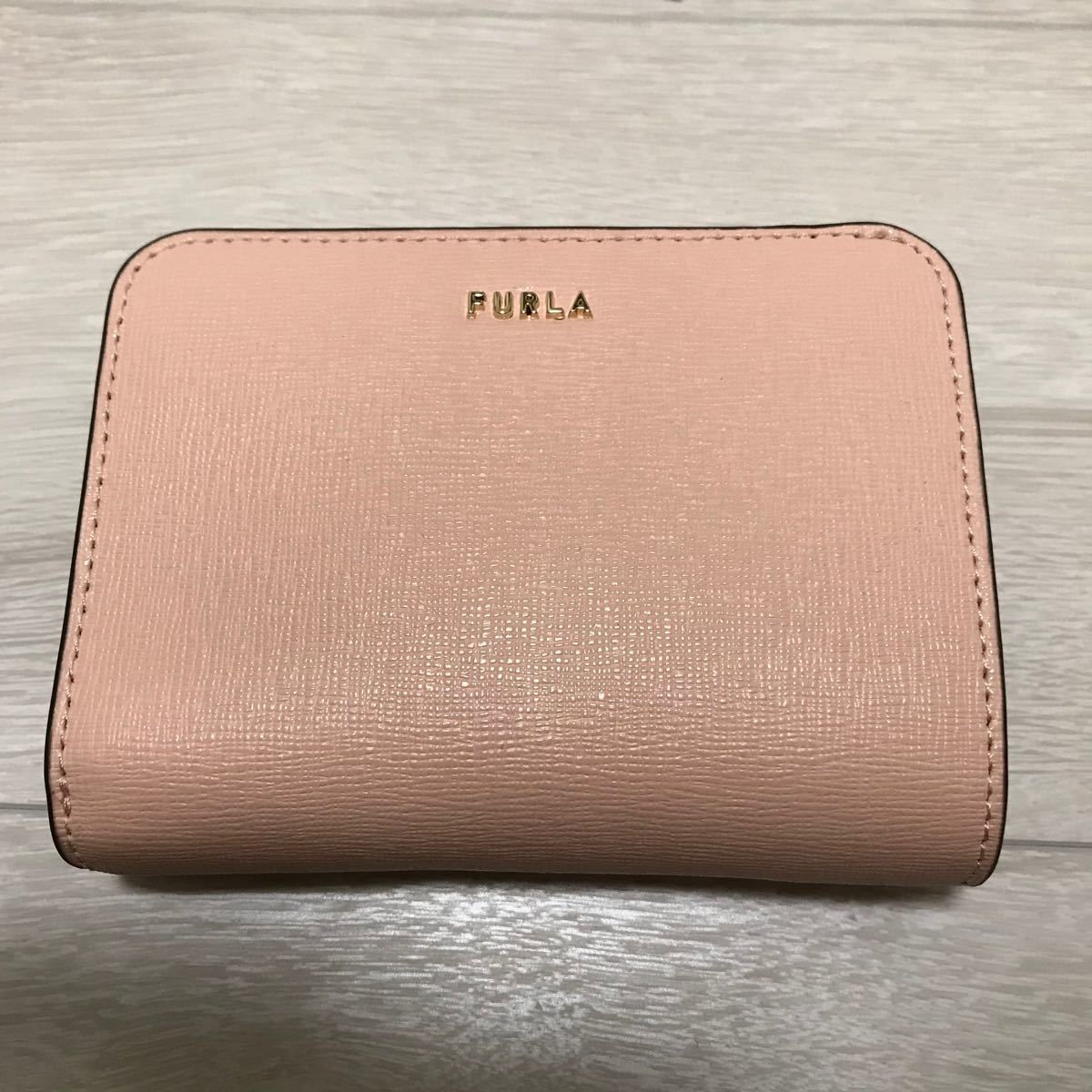 【新品】 FURLA フルラ 二つ折り財布