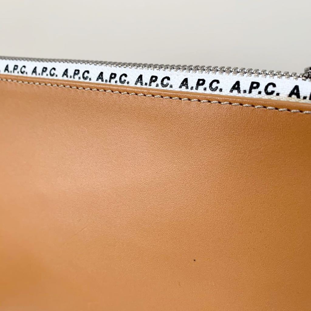 美品 アーペーセー A P C ロゴ レザー ポーチ ブラウン モロッコ 美品 アーペーセー A P C ロゴ レザー ポーチ ブラウン モロッコ