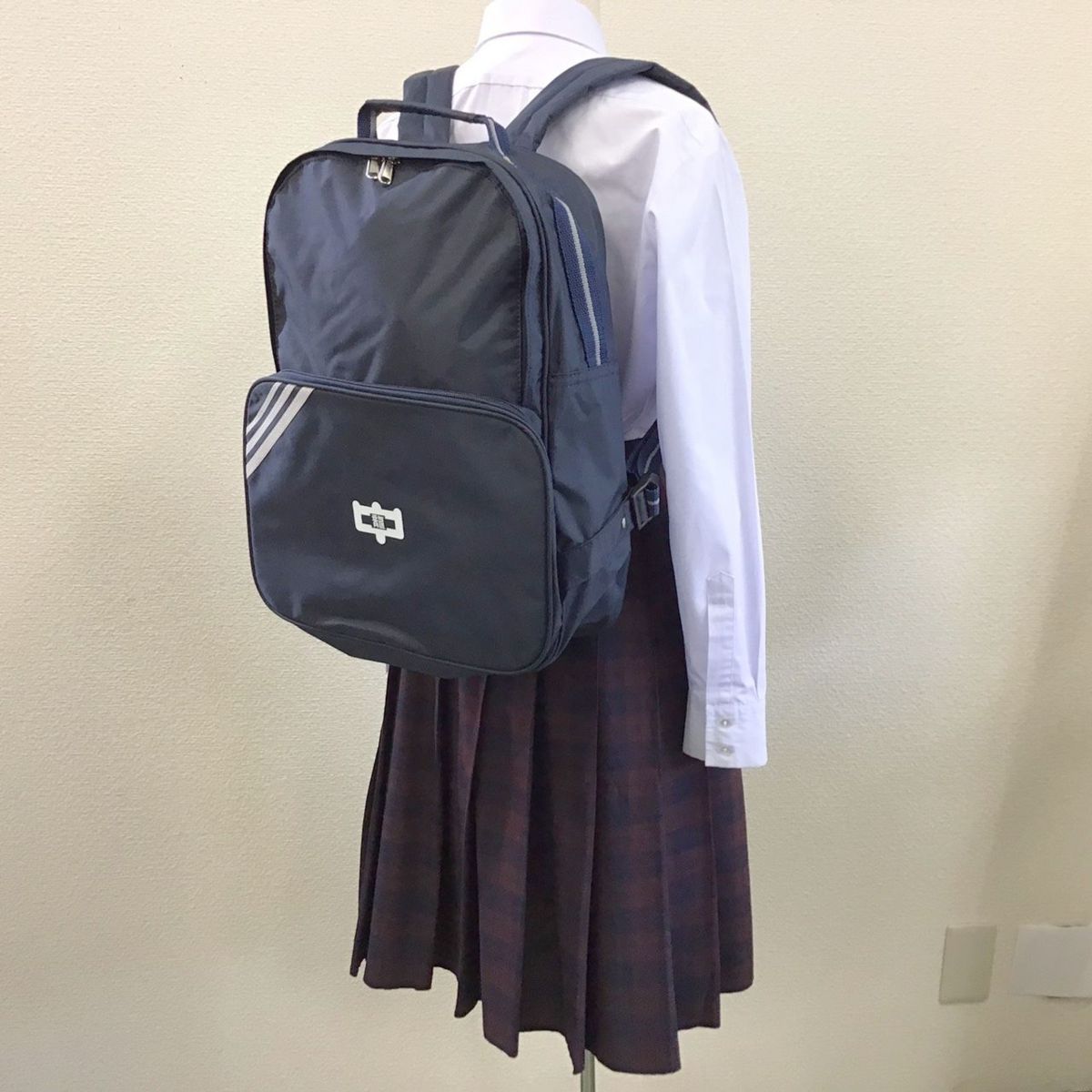 (新品) 大阪府 龍華中学校 サブバッグ(補助カバン) /リュック/スクールバッグ/通学カバン/学生カバン/指定/デイバッグ/校外学習/遠足/旅行_画像1