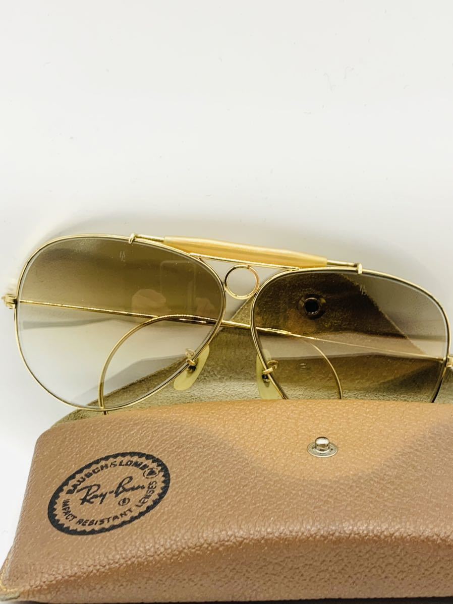 Ray-Ban B&L USA vintage 70’s シューター (Shooter)Ultra Gradient brown. 62mm Rare 中古品です