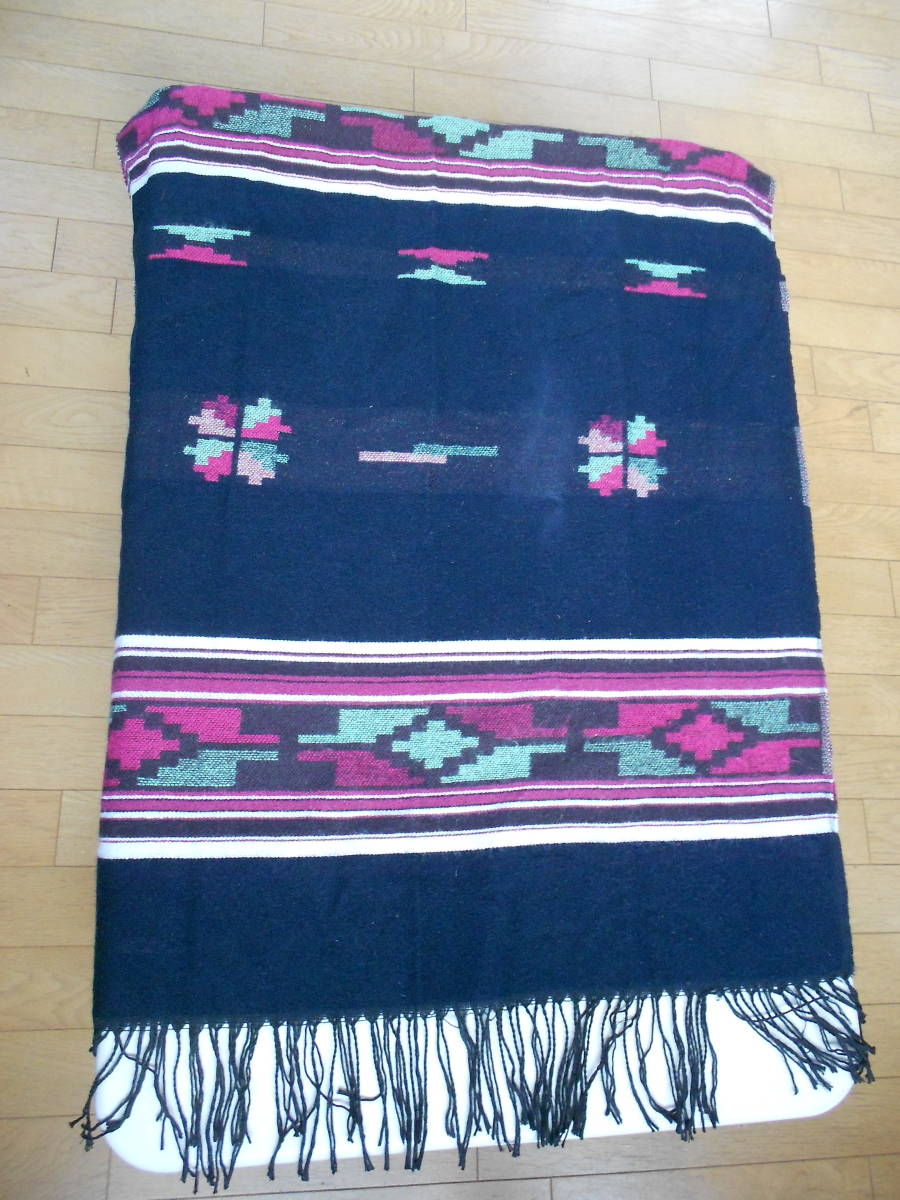 * navy blue color ground . pink group geometrical pattern * large size stole * beautiful goods 