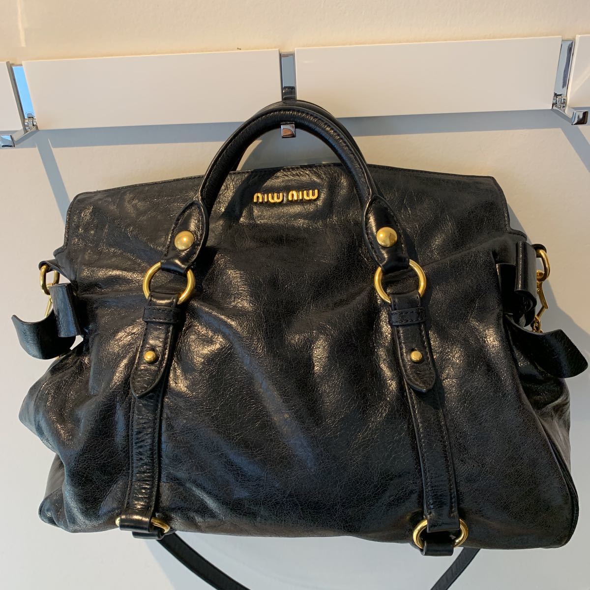 ミュウミュウ　miumiu 2way ハンドバッグ ショルダー　ブラック　定価12万程度　香港ミュウミュウにて購入
