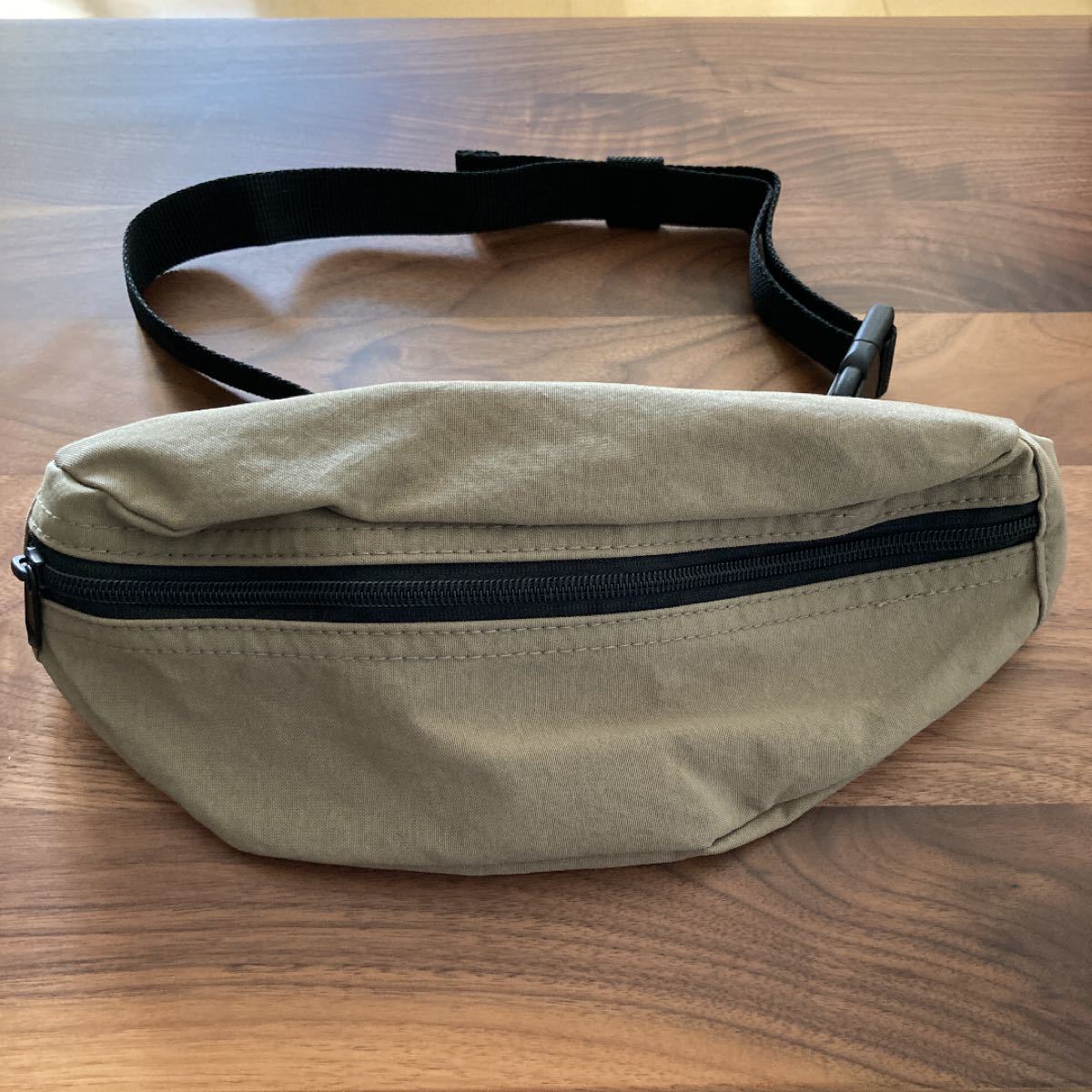 Paypayフリマ Muji Labo リップルナイロンウェストポーチ ベージュ 無印良品 ムジラボ Paypayフリマ Muji Labo リップルナイロンウェストポーチ ベージュ 無印良品 ムジラボ