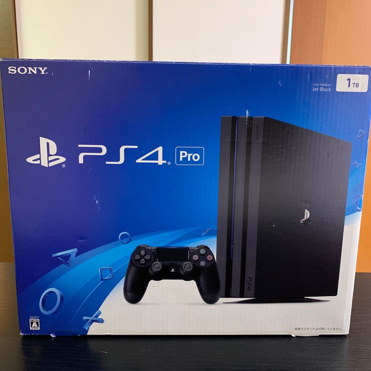 PlayStation4 Pro ジェット・ブラック 1TB CUH-7000 ソフトなし