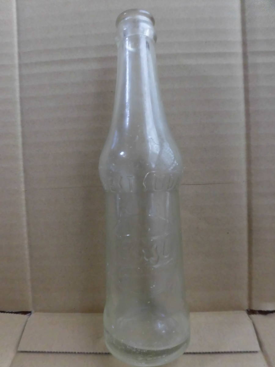 希少 沖縄 アメリカ統治下1959年　ベストソーダ　エンボス加工　ボトル　瓶