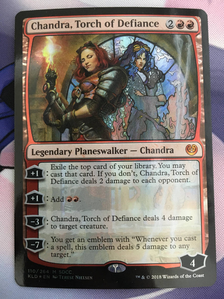 MTG　《反逆の先導者、チャンドラ/Chandra, Torch of Defiance》【foil】【SDCC2018】　KLD　英語_画像1