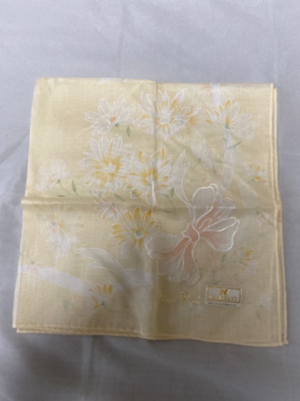 【正規品】NINA RICCI / ニナ・リッチ ハンカチ 未使用品　#bt-2607_画像1