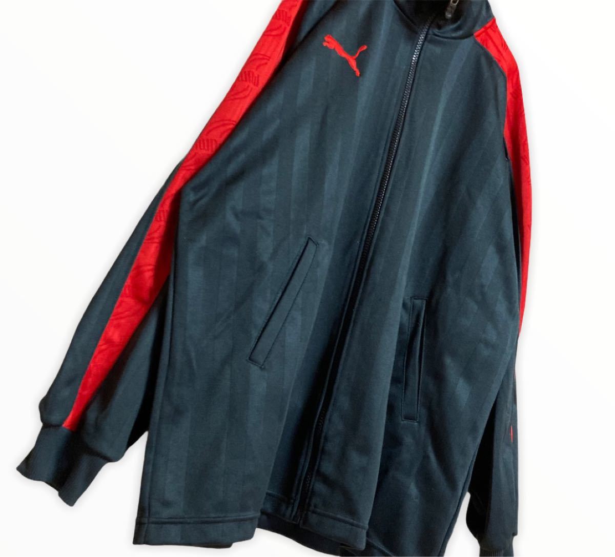 PUMA】ジャージ 上 ジャケット 黒x赤 サイドライン 黒x赤 プーマ PUMA】ジャージ 上 ジャケット 黒x赤 サイドライン 黒x赤 プーマ