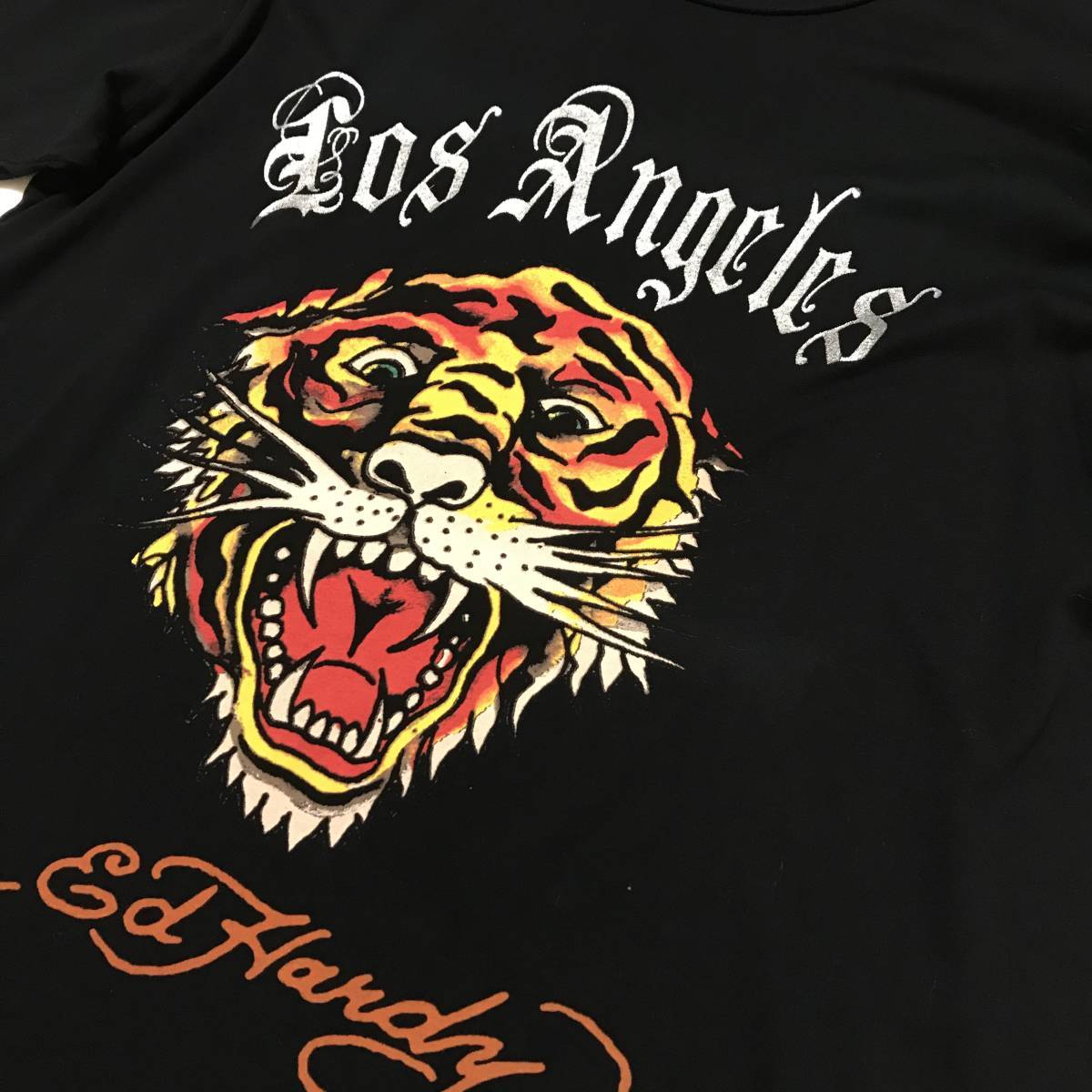 美品★ED HARDY エドハーディー★メンズ 半袖 トラ タイガー プリント Tシャツ 黒 ブラック size M_画像4