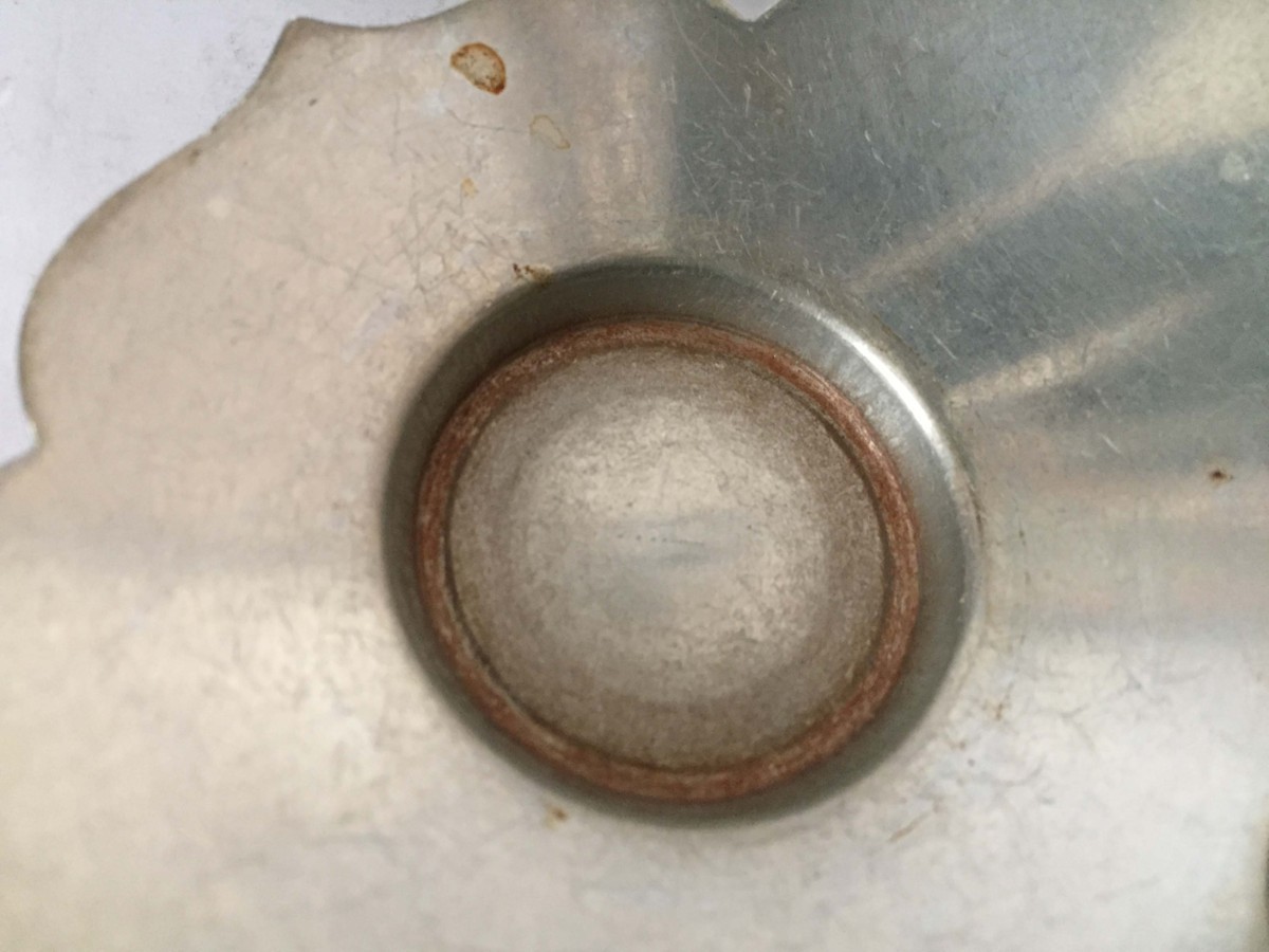 □ 静寿居 蔵苑造純錫剣木瓜托子 茶托 錫製