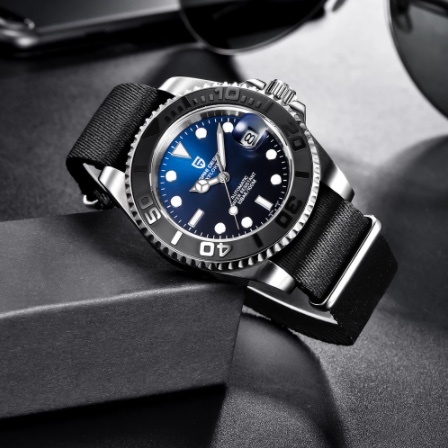 人気が高い 男性自動巻き時計のサファイア高級機械式腕時計ステンレス