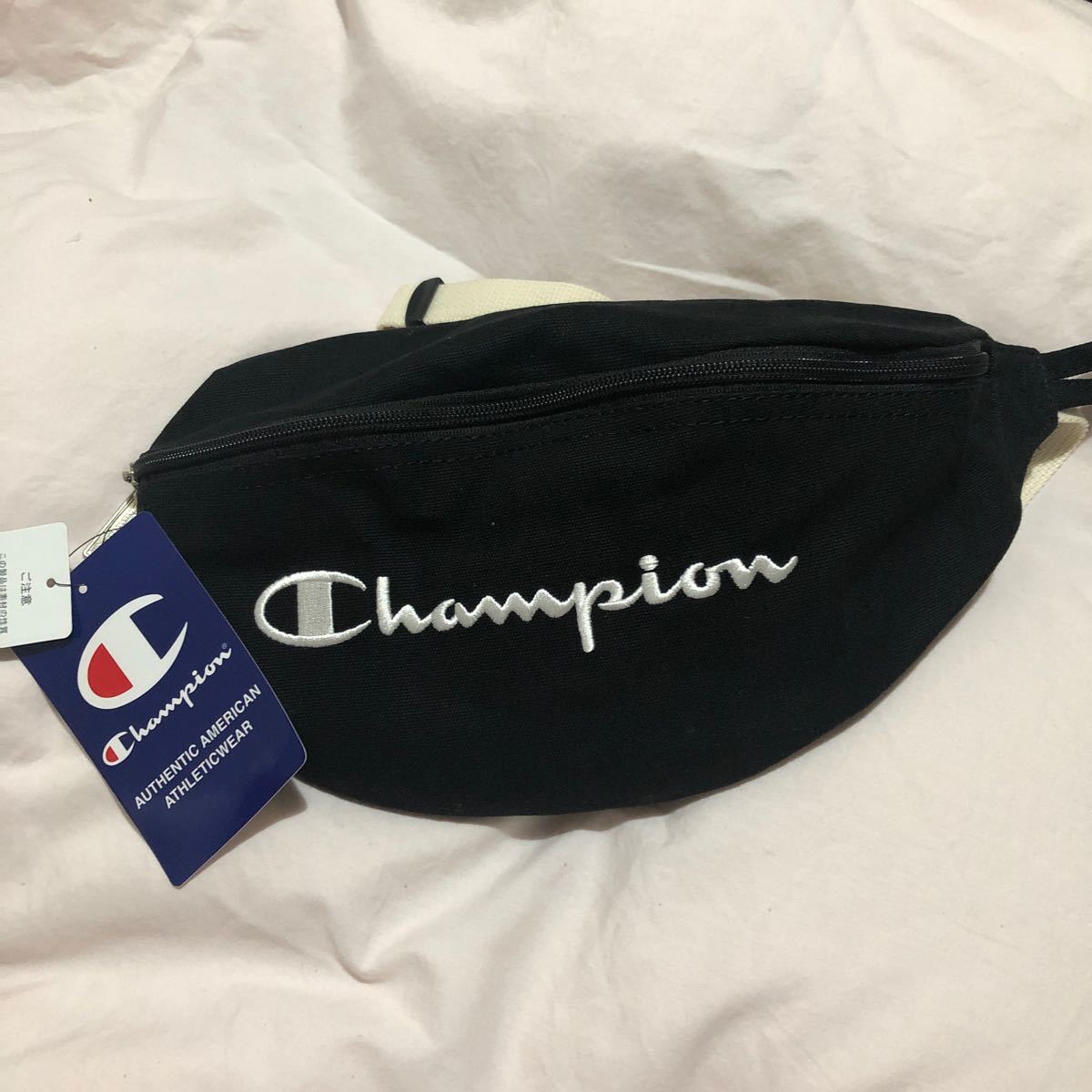 Paypayフリマ Champion Champion チャンピオン ヒューイ ウエストポーチ ボディバッグ 男女兼用 2リットル Paypayフリマ Champion Champion チャンピオン ヒューイ ウエストポーチ ボディバッグ 男女兼用 2リットル