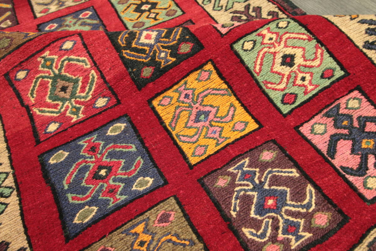 ペルシャ絨毯 シルジャンキリム オールド手織り絨毯 部族絨毯
