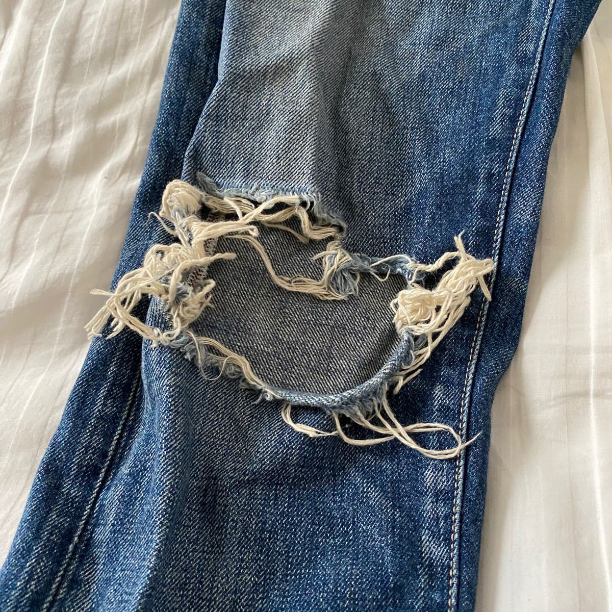 Paypayフリマ Moussy マウジー ダメージデニム ブルー ダメージジーンズ Paypayフリマ Moussy マウジー ダメージデニム ブルー ダメージジーンズ