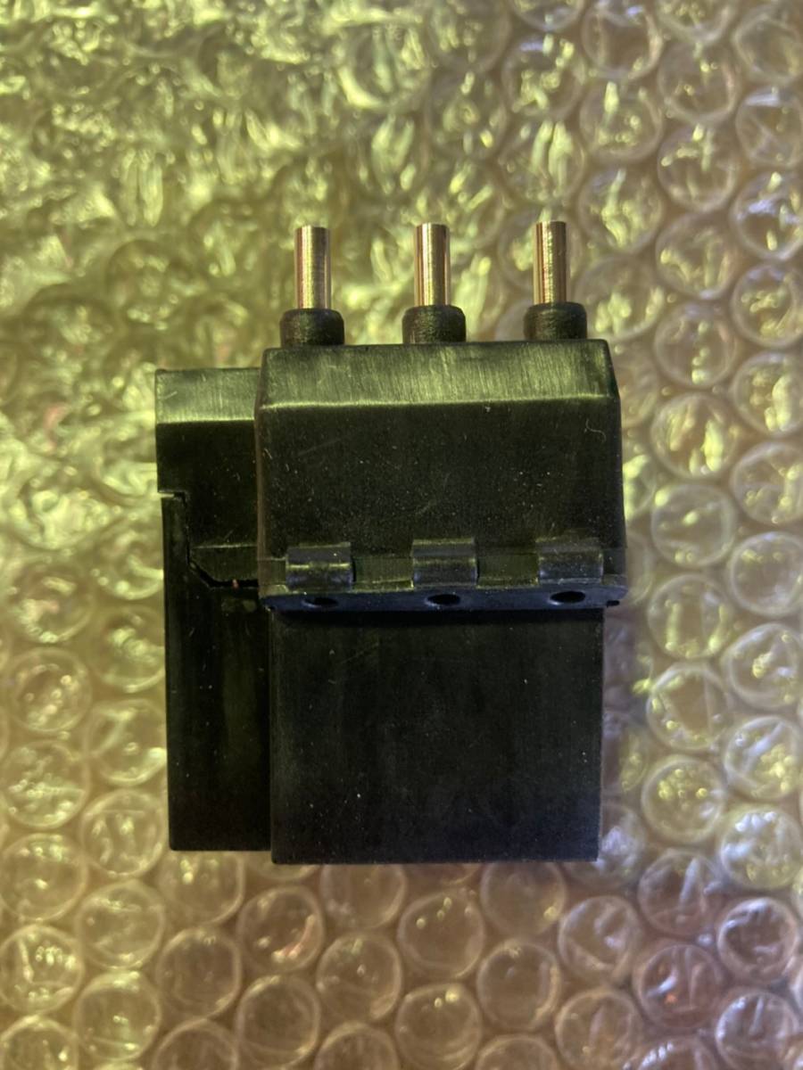 電磁開閉器用 主回路用サージ吸収器ユニット Surge absorber unit for main circuit　三菱 MITSUBISHI　UN-SA3310　3個1セット_画像7