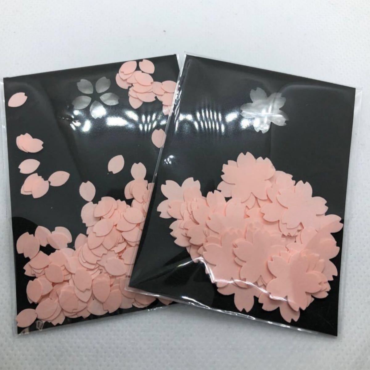 Paypayフリマ ペーパークラフト桜の花びら型300枚と桜の花型30枚セット 淡ピンク Paypayフリマ ペーパークラフト桜の花びら型300枚と桜の花型30枚セット 淡ピンク