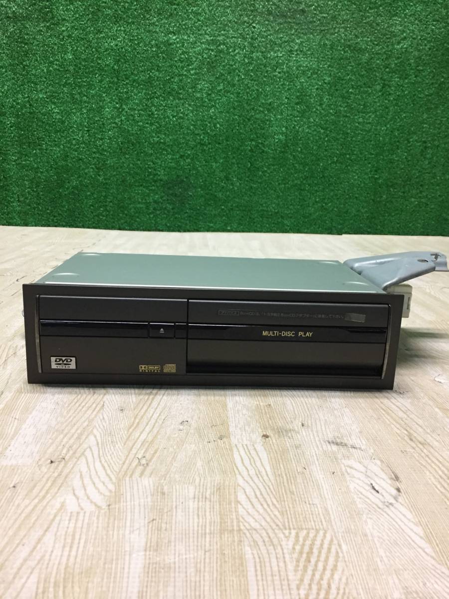 UCF30 31 Celsior previous term original option DVD changer 86270-50142 tube 3479