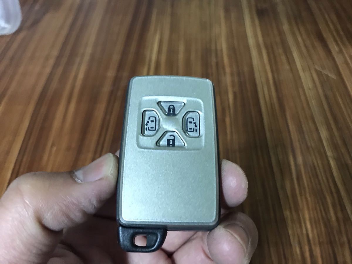 item_image_3
