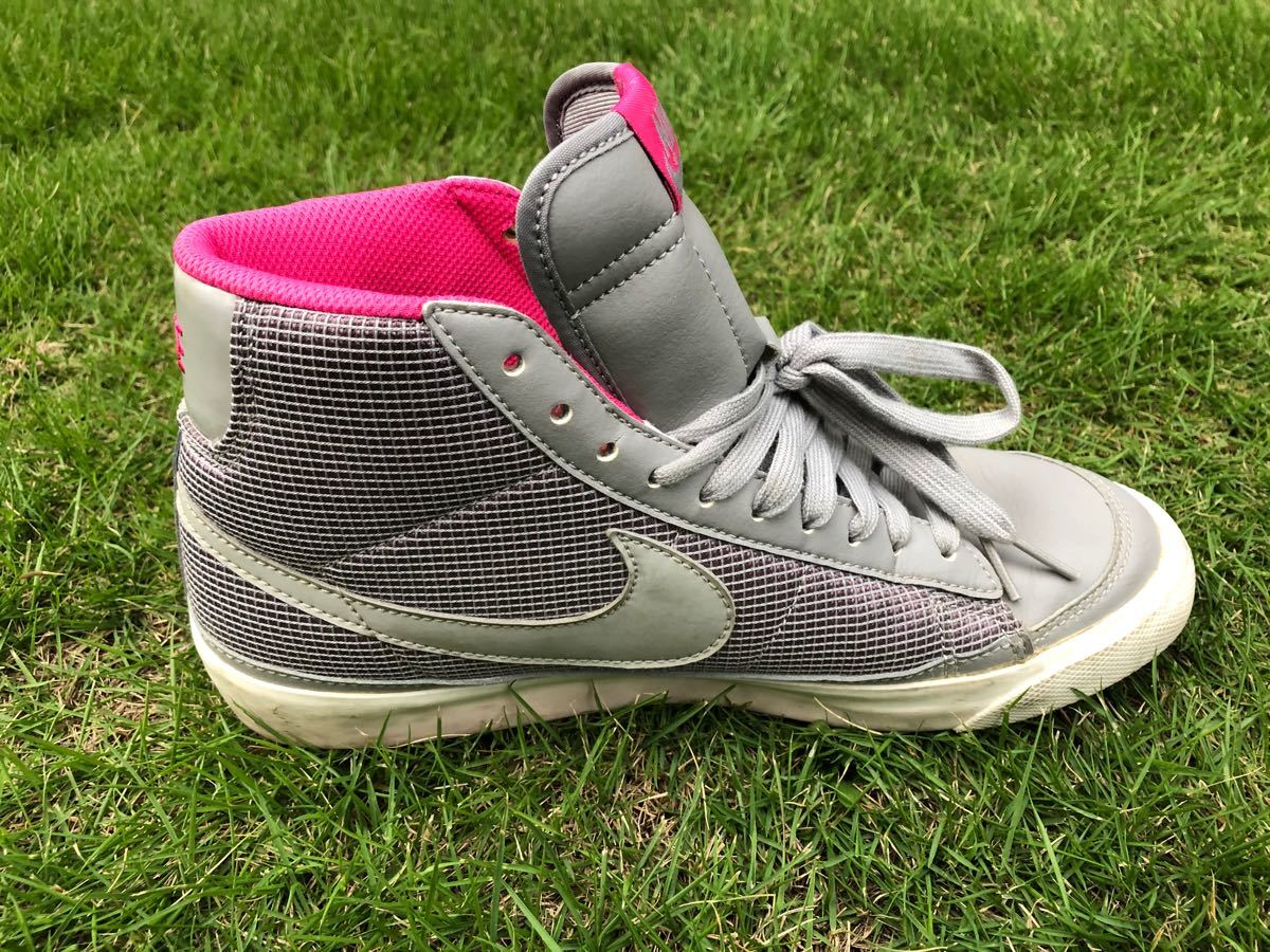 Paypayフリマ Nike スニーカー ハイカット グレー ピンク Paypayフリマ Nike スニーカー ハイカット グレー ピンク