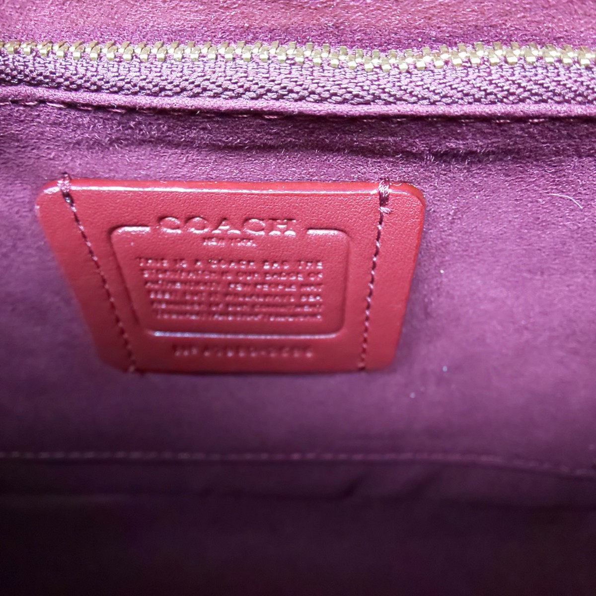 Paypayフリマ コーチ Coach ショルダーバック ハットンショルダーバック 新作 かわいいバック新品 シグネイチャー