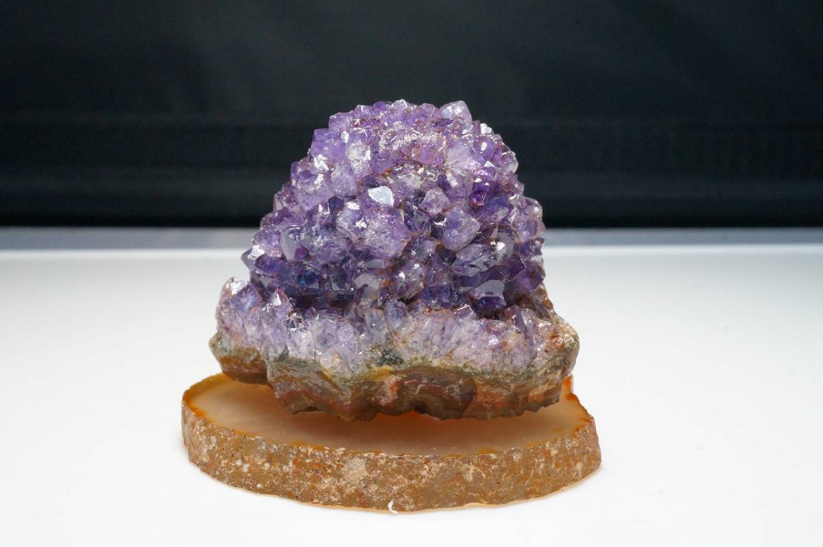 30年前の未使用在庫!アメジストウルグアイ産/amethyst /紫水晶/アメジスト＆瑪瑙台座付き431ct/86.2g