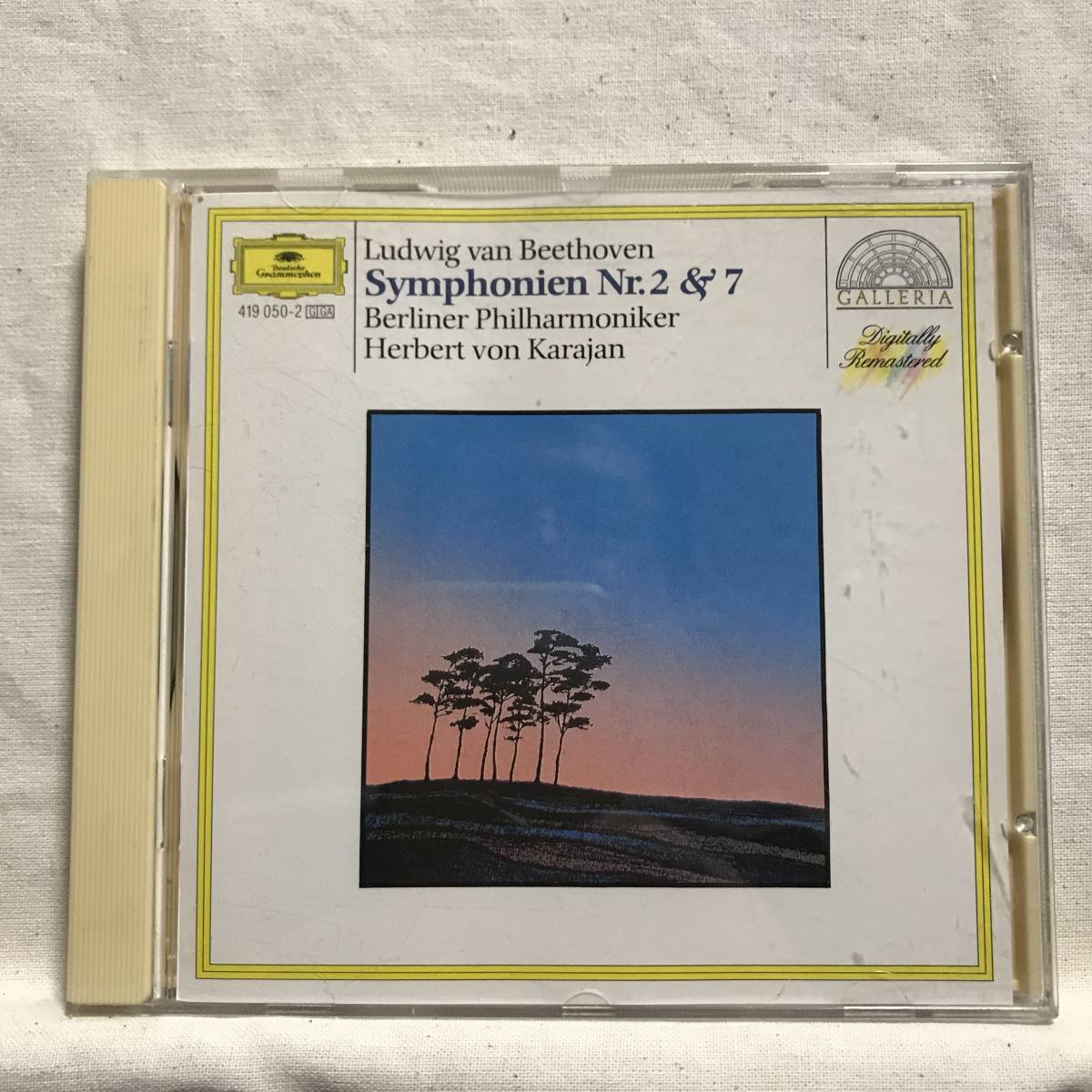 西独盤●カラヤン / ベートーヴェン:交響曲第2番＆7番/ ベルリン・フィル●DG 輸入盤 西ドイツ●（管103）_画像1