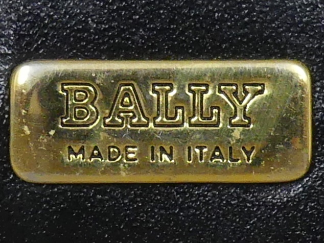 即決★イタリア製 BALLY★レザーアタッシュケース バリー メンズ 黒 本革 ビジネスバッグ 本皮 トランク 旅行 かばん 鍵付き ハード 出張