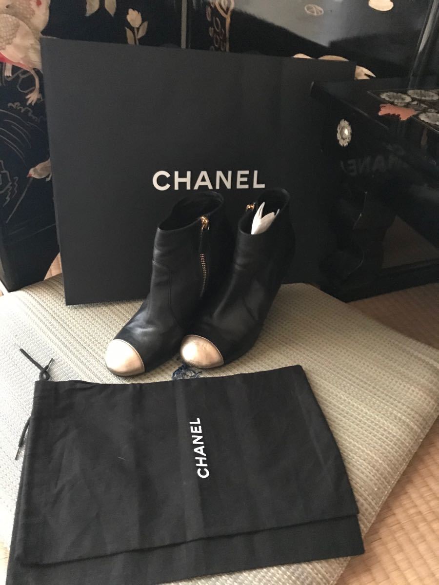 買い取り Chanel ショートブーツ
