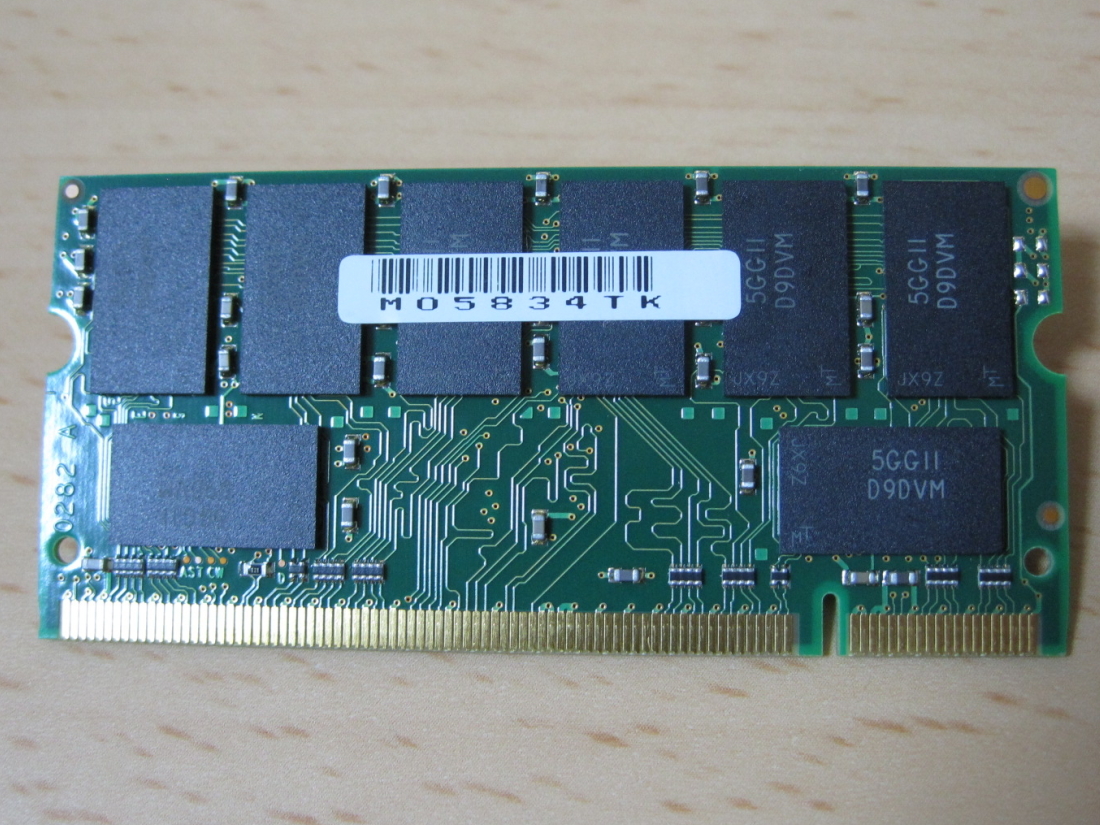 ☆★ジャンクPCパーツ★☆ Micron DDR-333 PC2700 512MB 200pin 2枚セット♪ ★希少!! 16枚チップ搭載★ 計1GB！出品時動作確認-SET-MD04_画像7