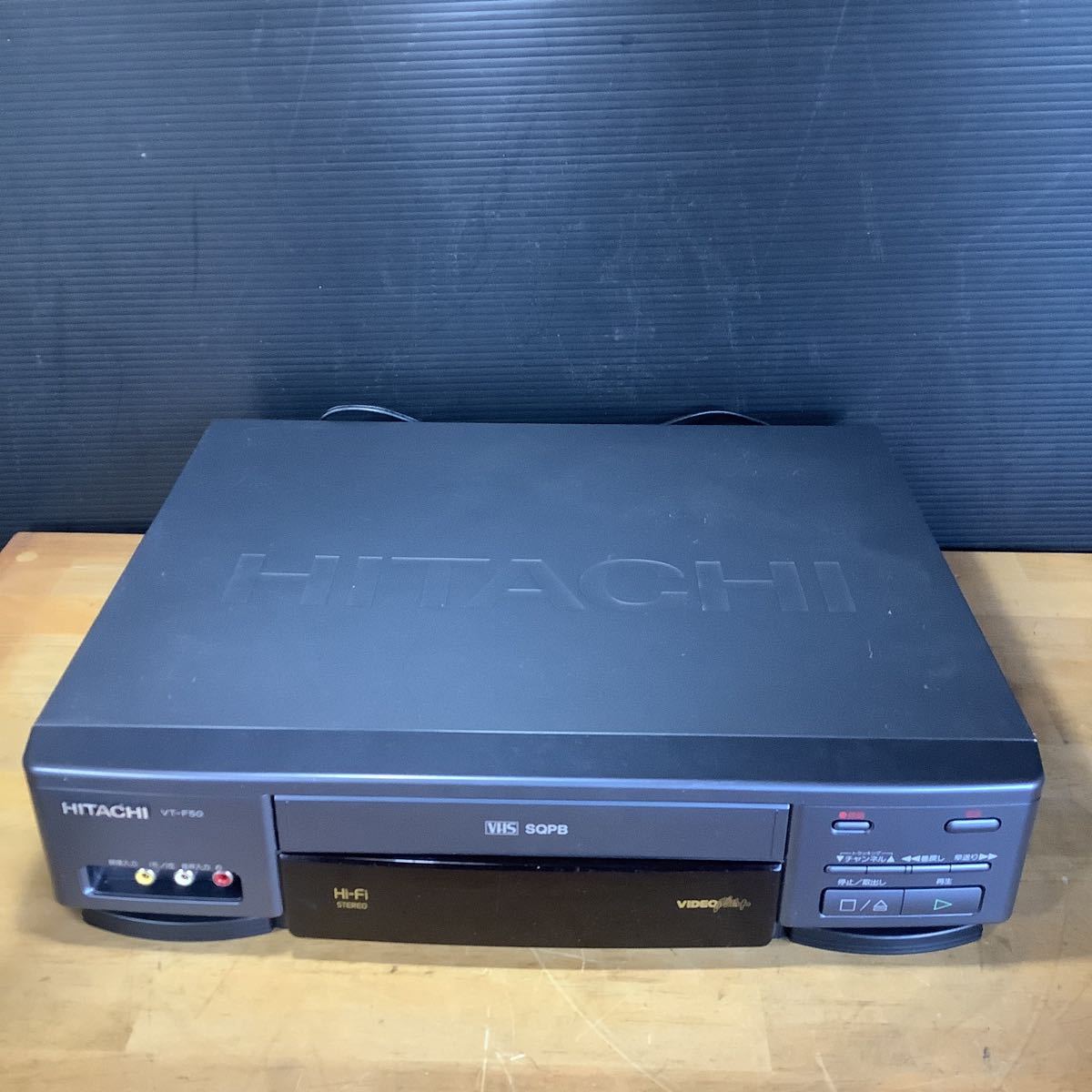 HITACHI видео кассета магнитофон Hitachi VT-F50 94 год производства MADE IN JAPAN VHS видеодека б/у 