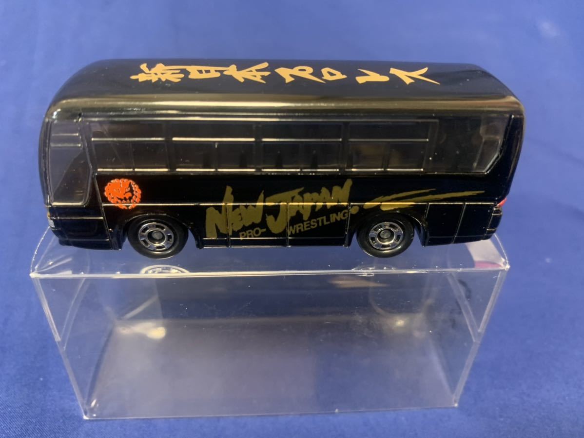 特注トミカ 新日本プロレス 三菱ふそう エアロクィーン(箱なし