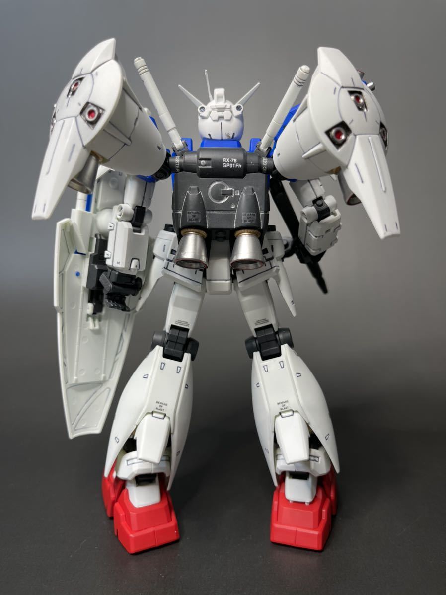 MG 1/100 RX-78-GP01-Fb ガンダム試作一号機 フルバァーニァン ゼフィランサス （塗装完成品・代理出品）の画像8