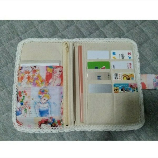 【SALE】ディズニープリンセス　 マルチケース　 母子手帳　 カードケース
