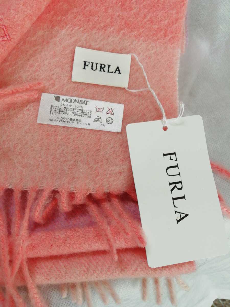 FURLA　フルラ大判ストール　カシミヤ100％　モンゴル製　都内デパート購入　藤色サーモンピンク　定価三万円以上　 誕生日_画像4