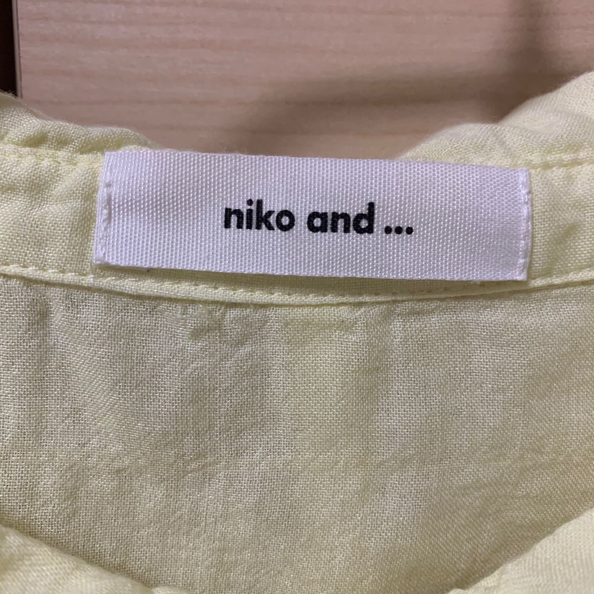 niko and...シャツ ブラウス　レディース　黄色