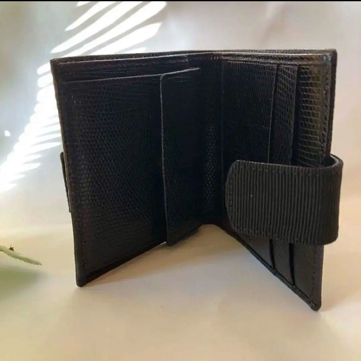 新品未使用◇保管品】フェラガモ ferragamo コンパクト黒折り財布