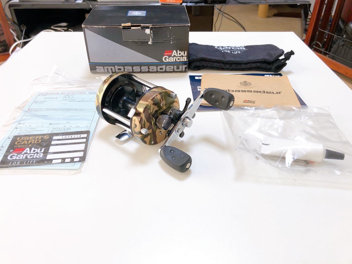 Abu Garcia Ambassadeur 6500C3 Camo Right Handle BaitCasting Reel Very Good+