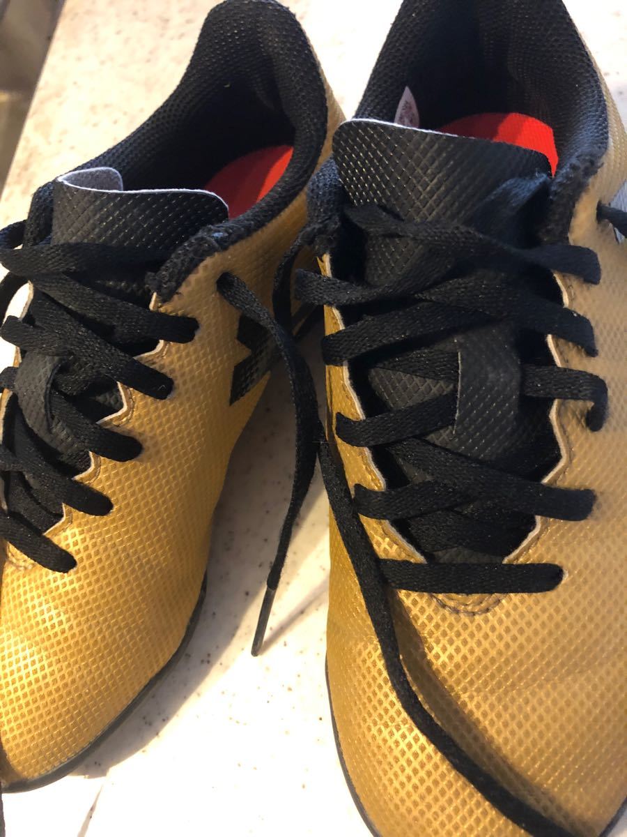 Paypayフリマ Adidas アディダス サッカー キッズ トレーニングシューズ 19センチ 子供 シューズ 紐靴 ゴールド 子供用 Paypayフリマ Adidas アディダス サッカー キッズ トレーニングシューズ 19センチ 子供 シューズ 紐靴 ゴールド 子供用