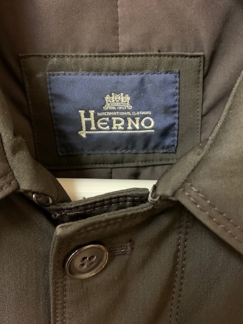 ヘルノ　ＨＥＲＮＯ　コート　サイズ52　ダークブラウン　ＵＳＥＤ品