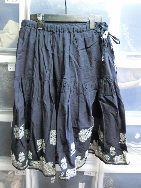 Deuxieme Classe ひざ丈 刺繍 スカート ネイビー #10-060-500-3090-1-0 ドゥーズィエム クラス
