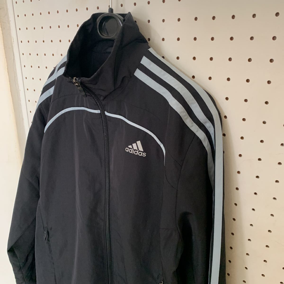 Paypayフリマ お値下げ Adidas アディダス シャカシャカ ジャケット ジュニア 150 Paypayフリマ お値下げ Adidas アディダス シャカシャカ ジャケット ジュニア 150