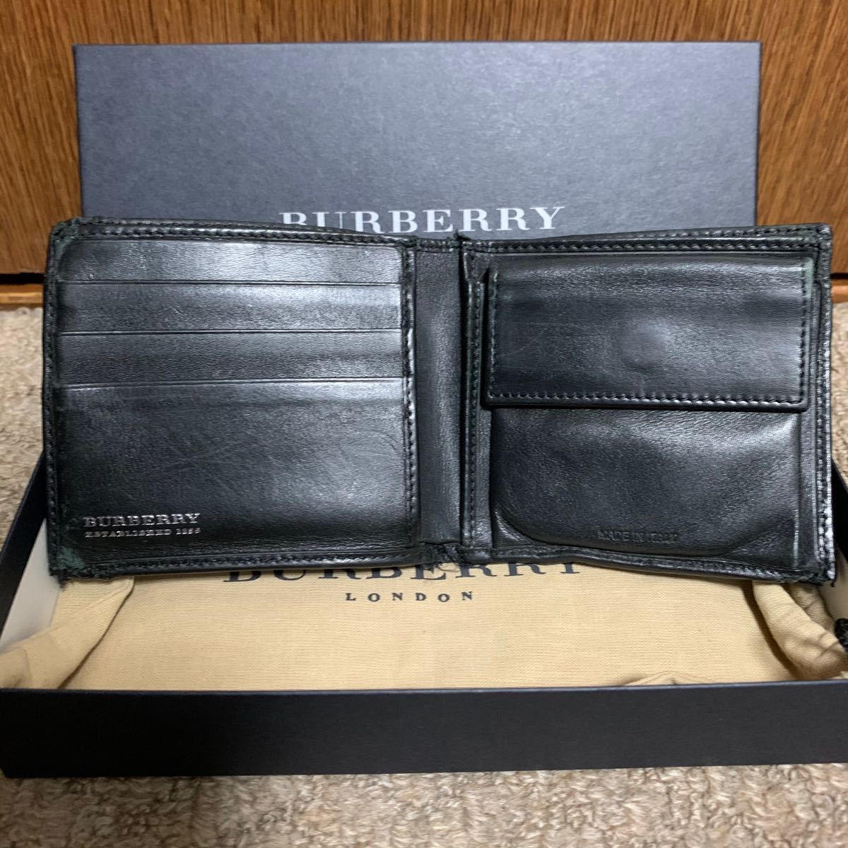 Burberry 折り財布 メンズ チェック 定番人気　おすすめ セカンド財布