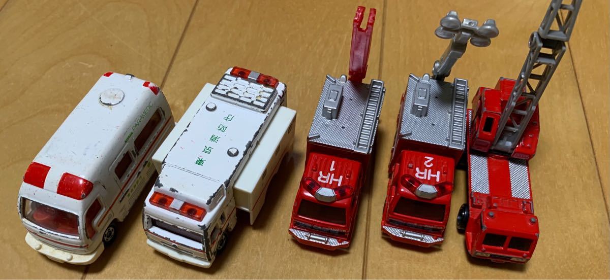 Paypayフリマ トミカ Hr ミニカー 消防車 救急車 パトカー 1900年代 00年代 Paypayフリマ トミカ Hr ミニカー 消防車 救急車 パトカー 1900年代 00年代