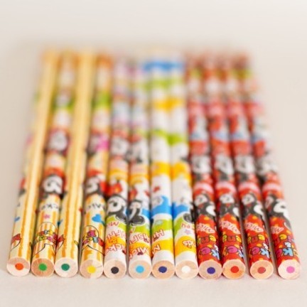 【中古品】色鉛筆 色えんぴつ １２色 ディズニー