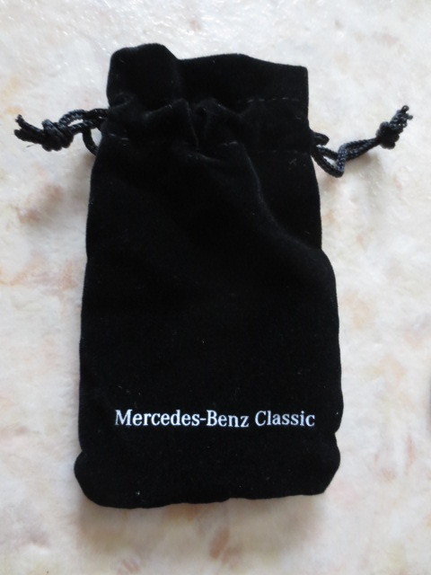  Mercedes Benz classic. key ring * in box * new goods & unused goods *MERCEDES-BENZ*AMG* maybach * Karl Benz * Germany car fan .