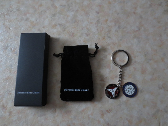  Mercedes Benz classic. key ring * in box * new goods & unused goods *MERCEDES-BENZ*AMG* maybach * Karl Benz * Germany car fan .