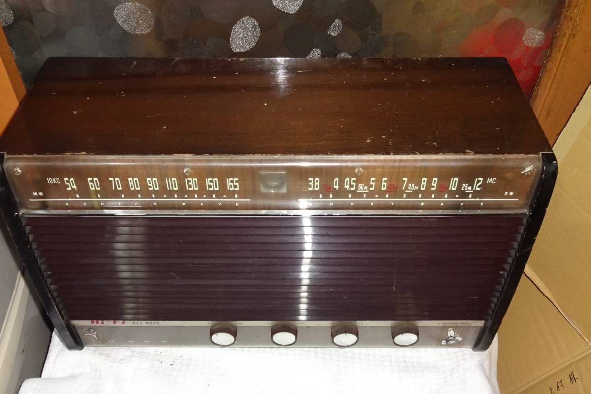 ナショナル真空管ラジオEA-750　Hi-Fi　NHK聴けます　昭和32年購入　64年前の真空管ラジオ_画像2