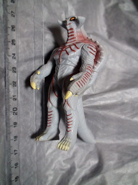 ウルトラマンメビウス②25-1食玩 怪獣 ミニ ソフビ 人形 ボガール 2006年「検 深海の二人 ツインティール バンダイ_画像6